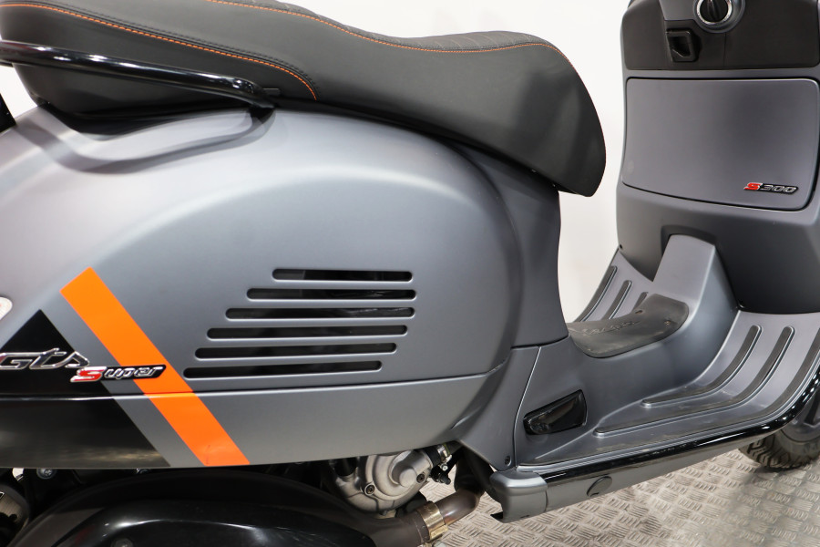 Imagen de Piaggio VESPA GTS 310
