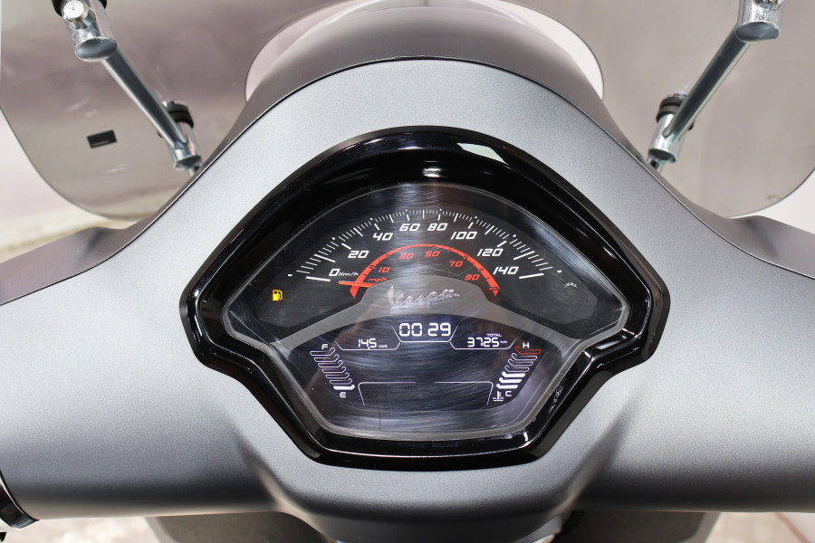 Imagen de Piaggio VESPA GTS 310