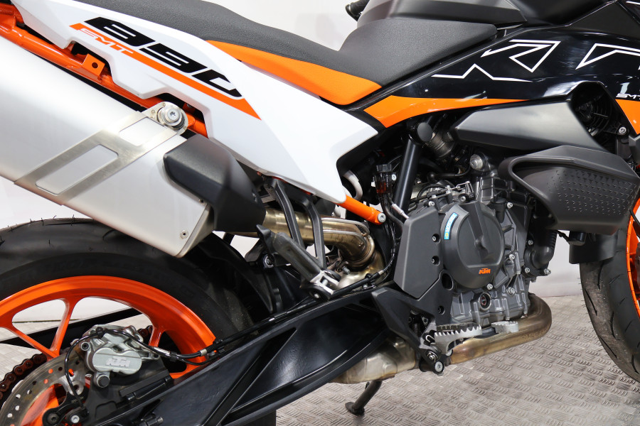 Imagen de Ktm 890 SMT