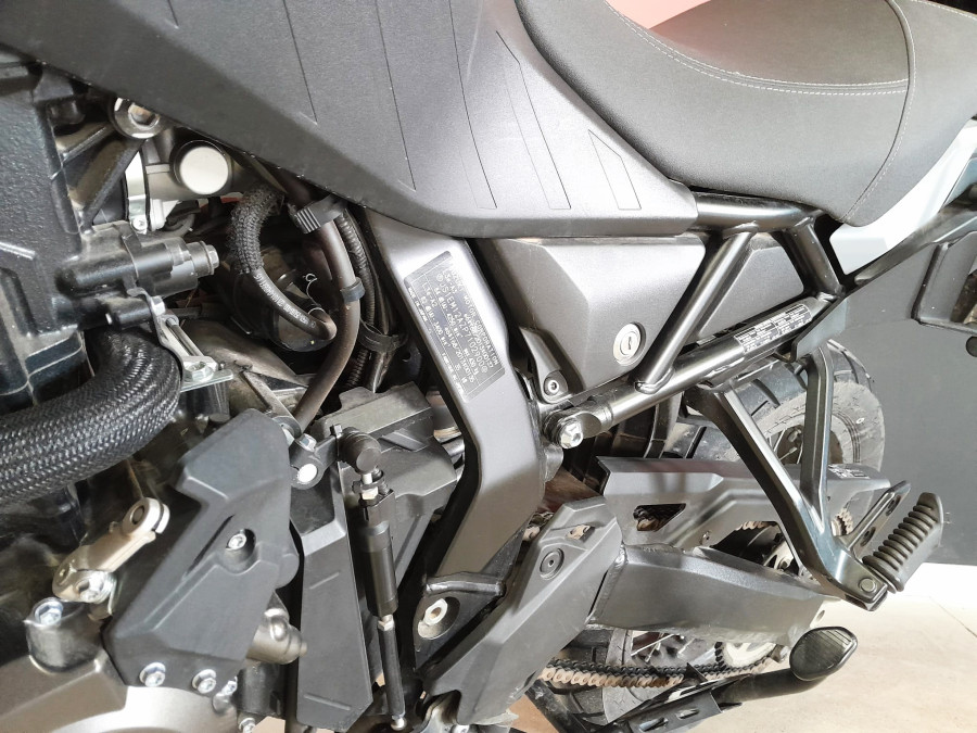 Imagen de Suzuki V Strom 800 DE