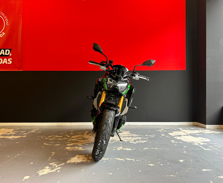 Imagen de KAWASAKI Z 900 SE