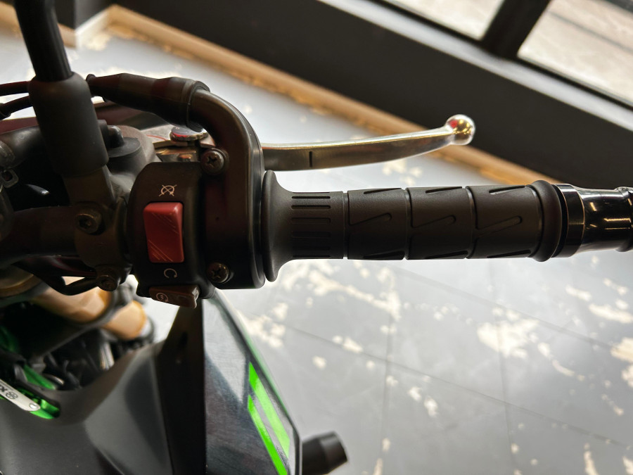 Imagen de KAWASAKI Z 900 SE