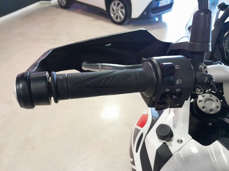 Imagen de Benelli TRK 502 X