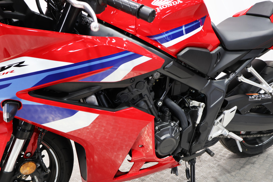 Imagen de Honda CBR 650 R E-CLUTCH A2