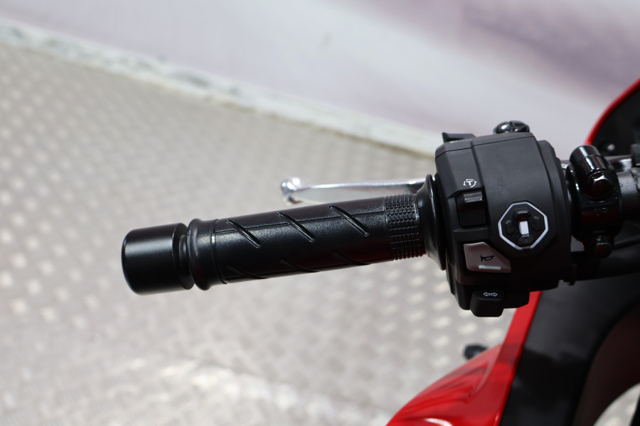 Imagen de Honda CBR 650 R E-CLUTCH A2