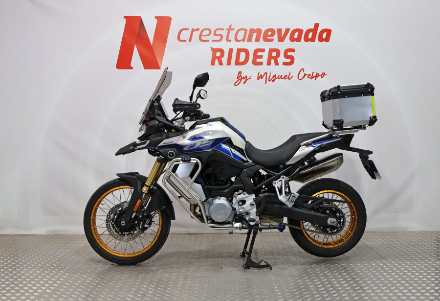 Imagen de VOGE 900 DSX