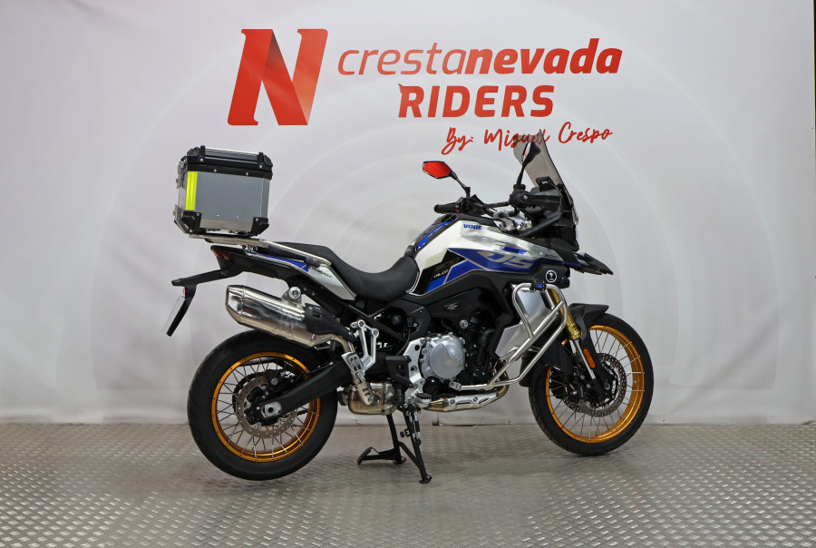 Imagen de VOGE 900 DSX