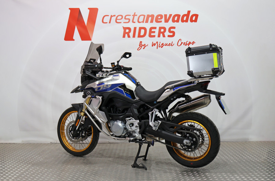 Imagen de VOGE 900 DSX