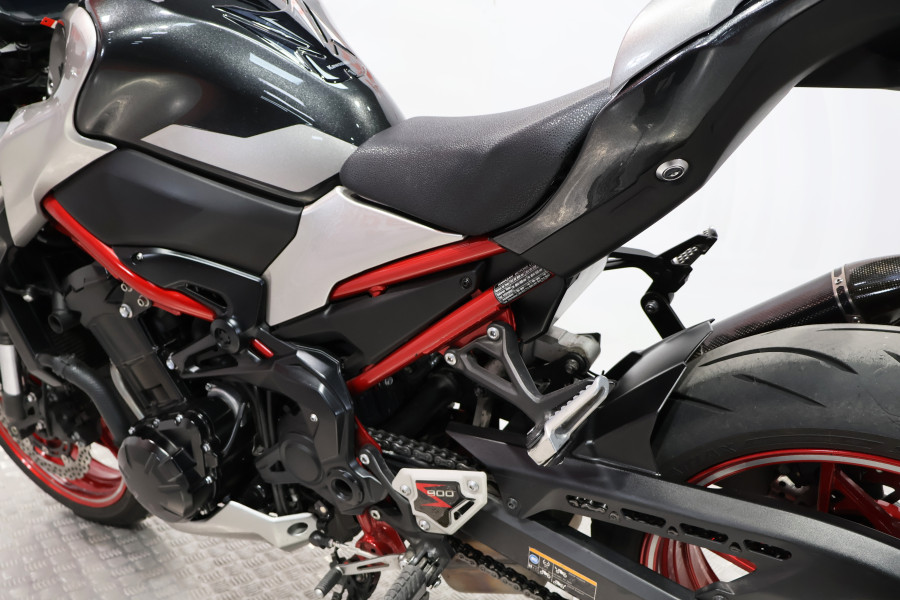Imagen de KAWASAKI Z 900 PERFORMANCE