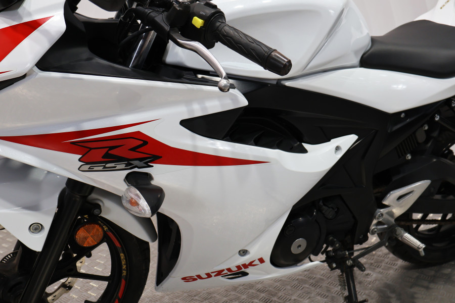 Imagen de Suzuki GSX R 125