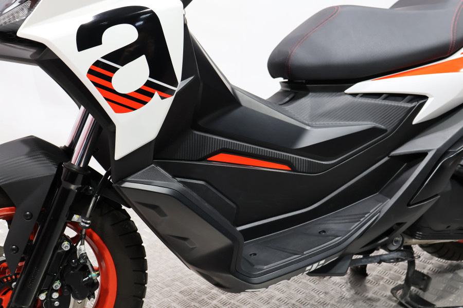 Imagen de Aprilia SR 125 GT
