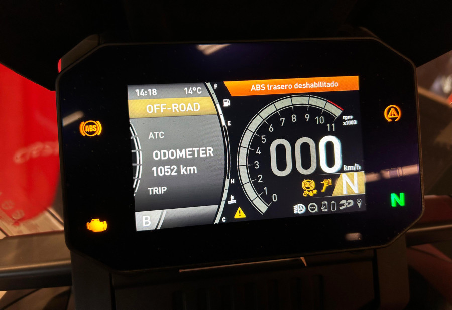 Imagen de Aprilia Tuareg 660