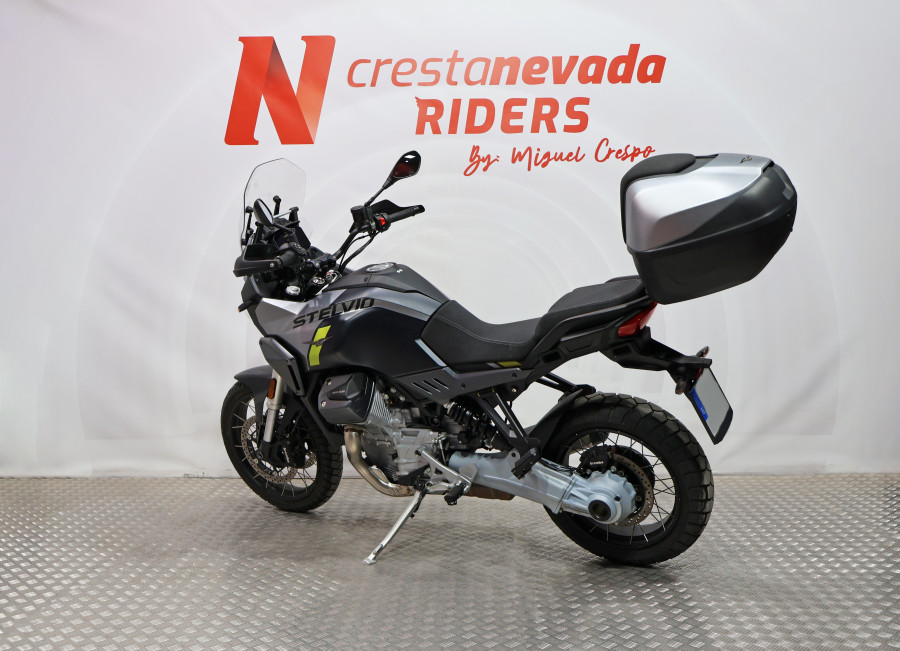 Imagen de Moto Guzzi STELVIO