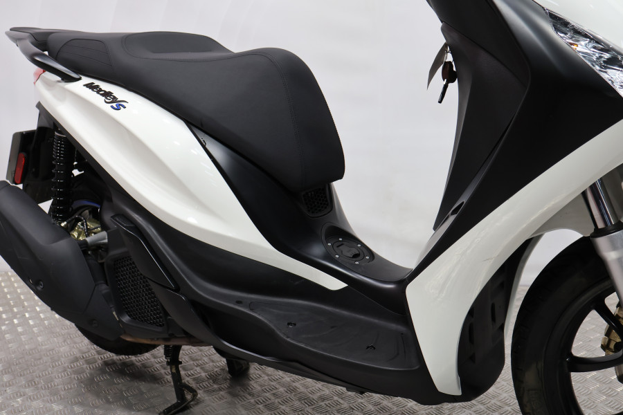 Imagen de Piaggio MEDLEY 125 S