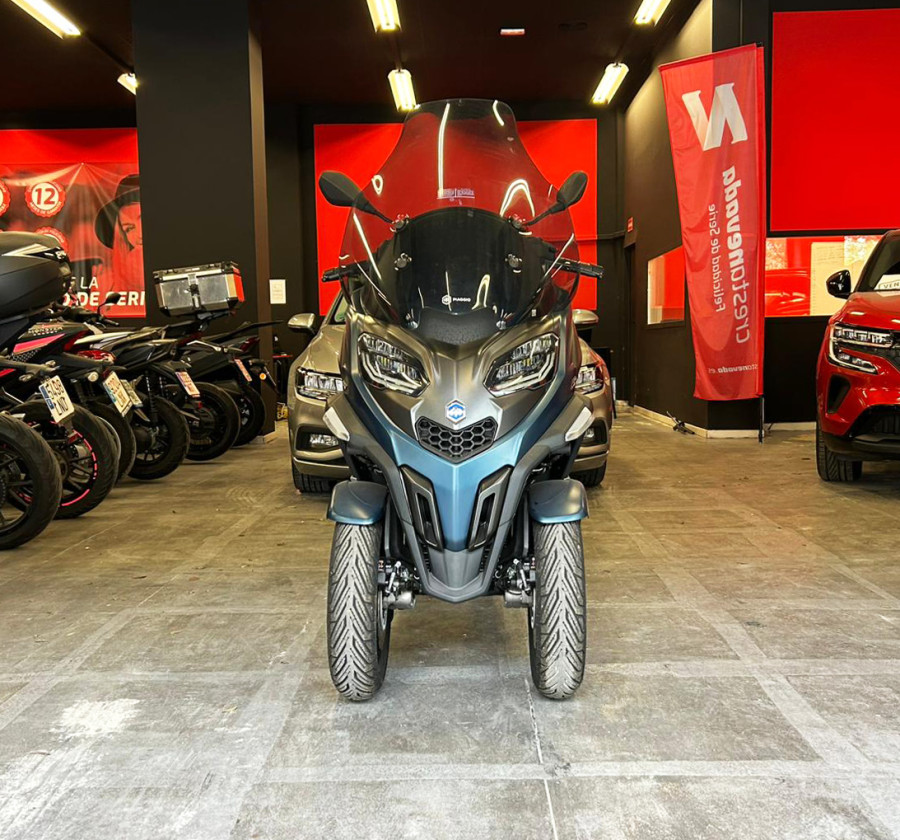 Imagen de Piaggio MP3 530 EXCLUSIVE