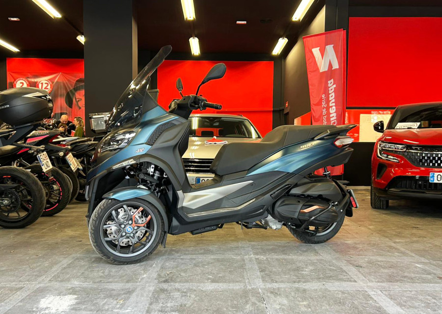 Imagen de Piaggio MP3 530 EXCLUSIVE