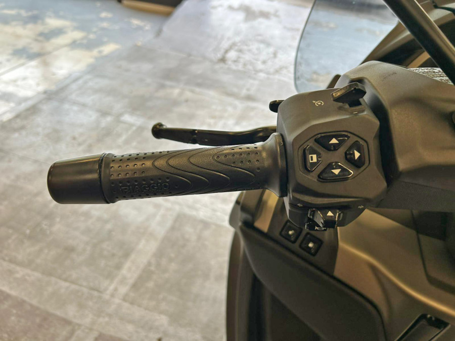 Imagen de Piaggio MP3 530 EXCLUSIVE