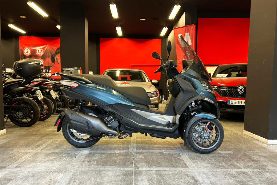 Imagen de Piaggio MP3 530 EXCLUSIVE