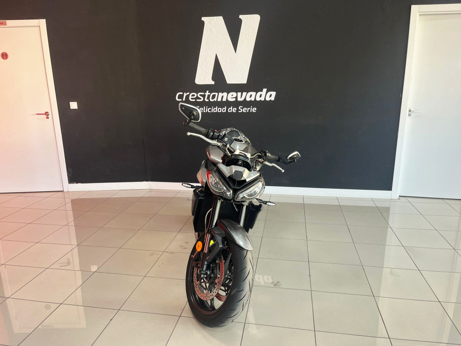 Imagen de Triumph Street Triple R