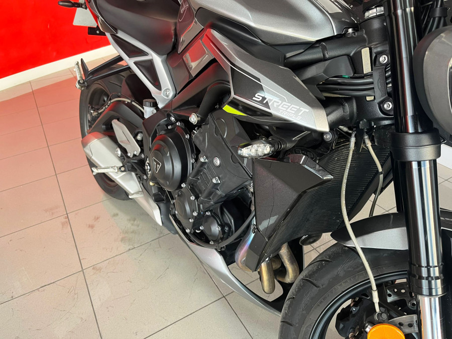 Imagen de Triumph Street Triple R