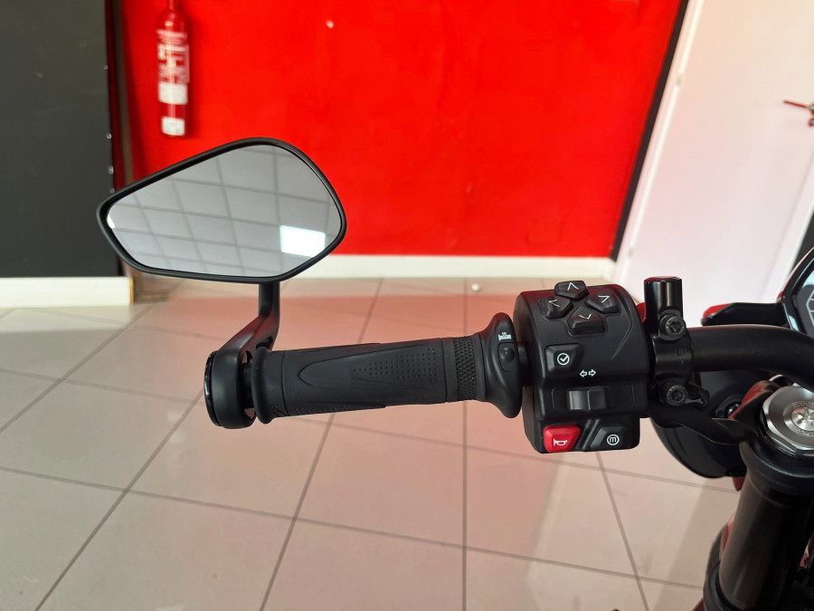 Imagen de Triumph Street Triple R