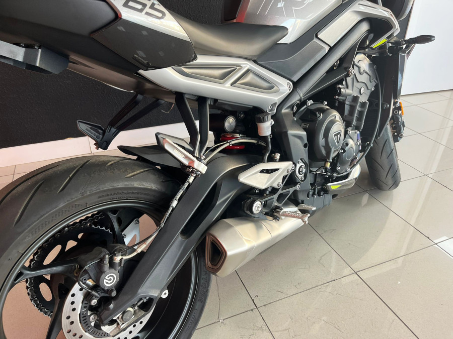 Imagen de Triumph Street Triple R