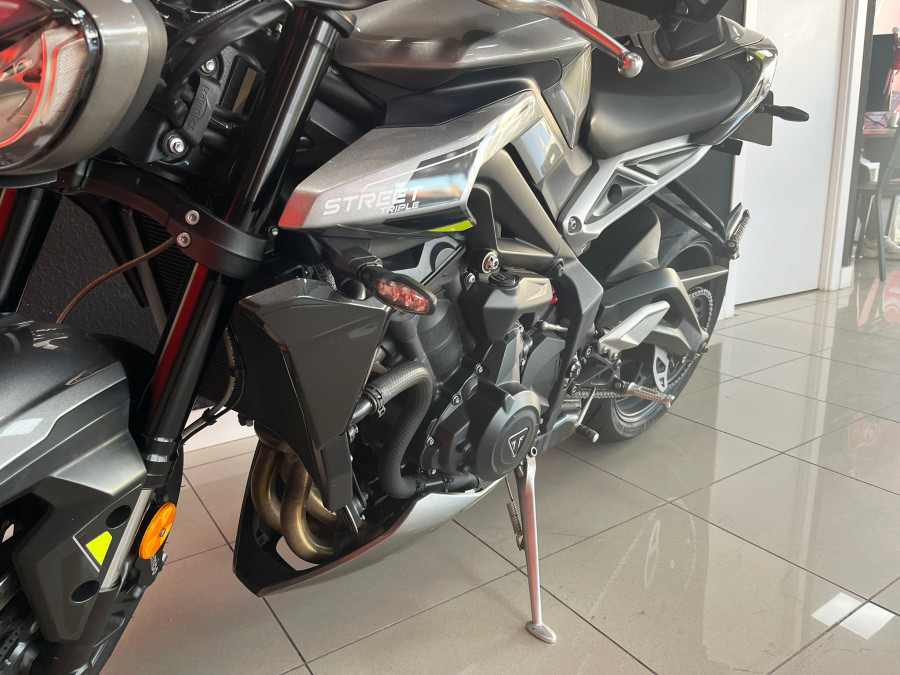 Imagen de Triumph Street Triple R