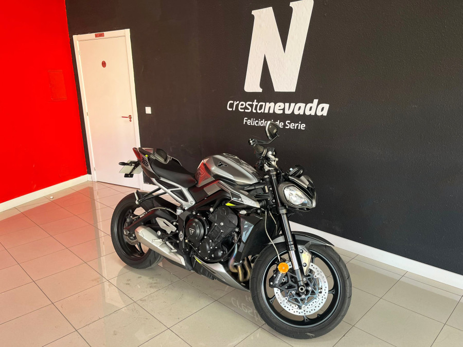 Imagen de Triumph Street Triple R