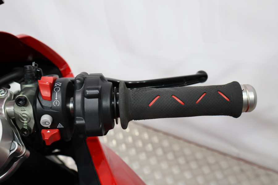 Imagen de Ducati PANIGALE V2