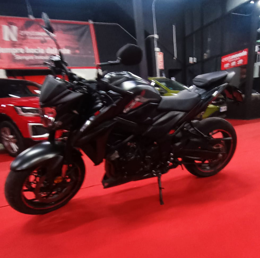 Imagen de Suzuki GSX S 750