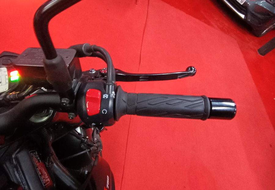 Imagen de Suzuki GSX S 750