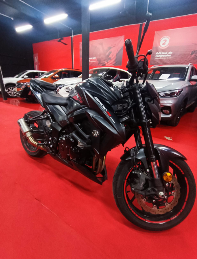 Imagen de Suzuki GSX S 750