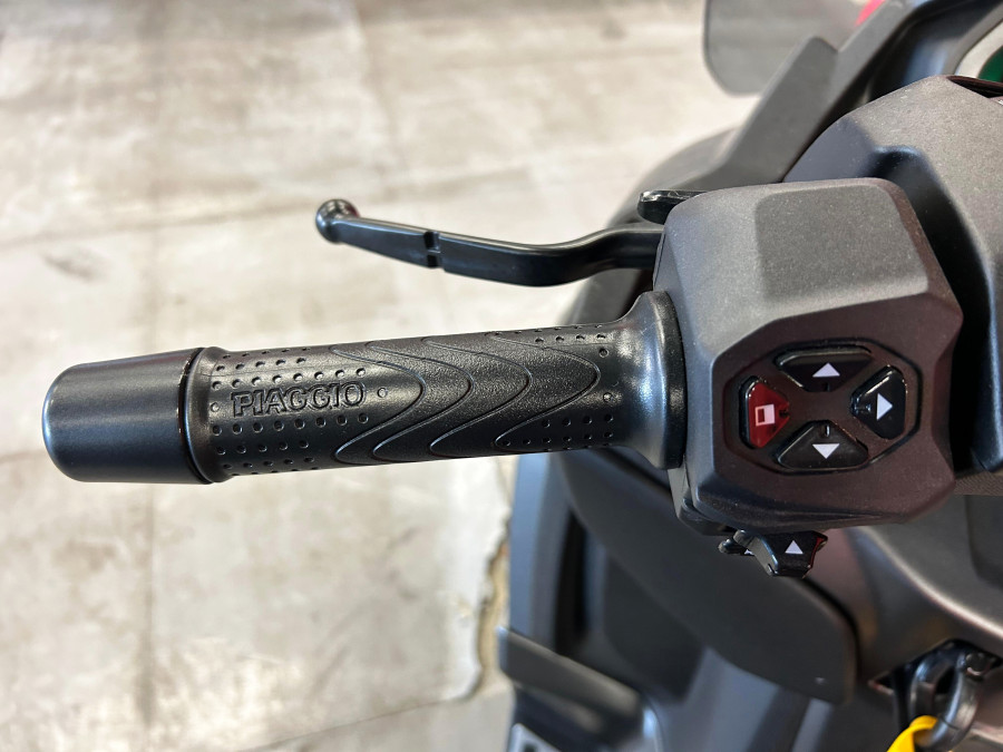 Imagen de Piaggio MP3 400