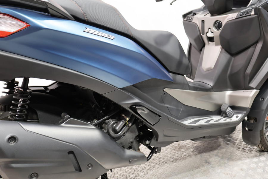 Imagen de Piaggio MP3 530 EXCLUSIVE