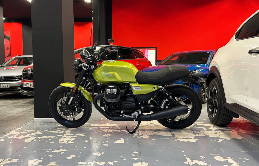 Imagen de Moto Guzzi V7 STONE SPORT