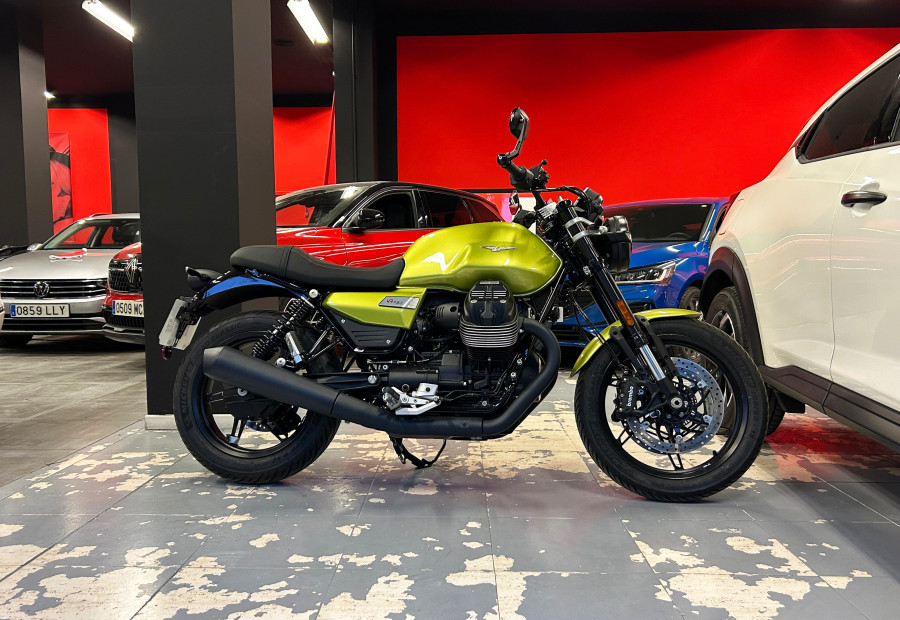 Imagen de Moto Guzzi V7 STONE SPORT