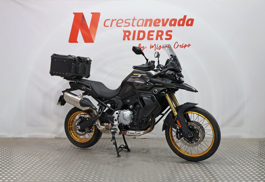 Imagen de VOGE 900 DSX