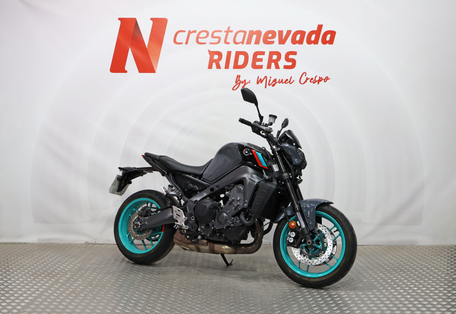 Imagen de Yamaha MT 09 A2