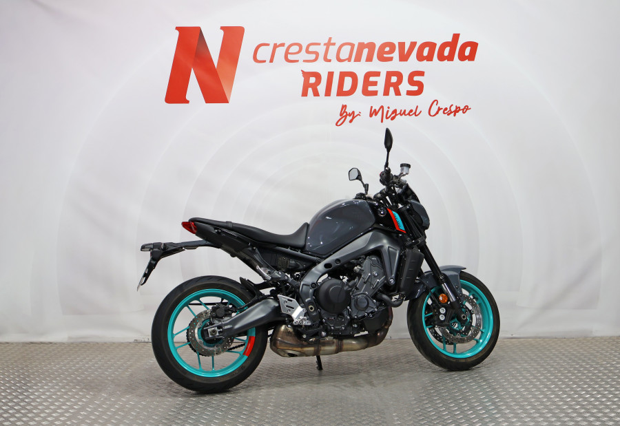 Imagen de Yamaha MT 09 A2