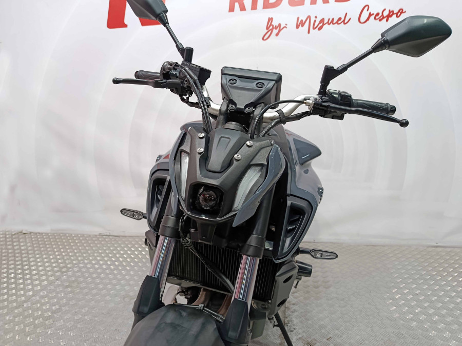 Imagen de Yamaha MT 07 A2