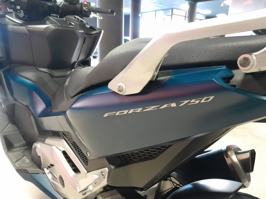 Imagen de Honda FORZA 750