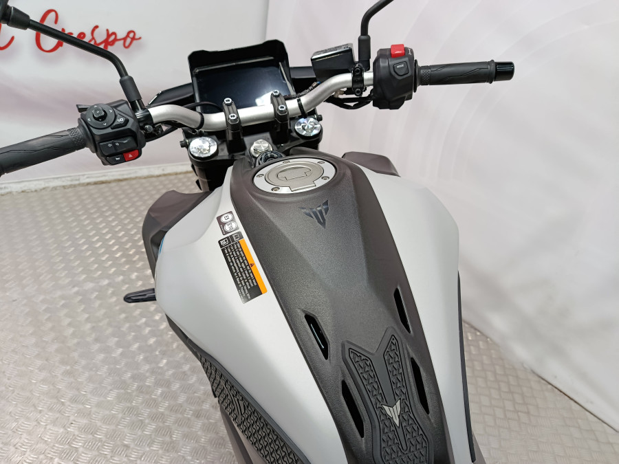 Imagen de Yamaha MT 07 A2