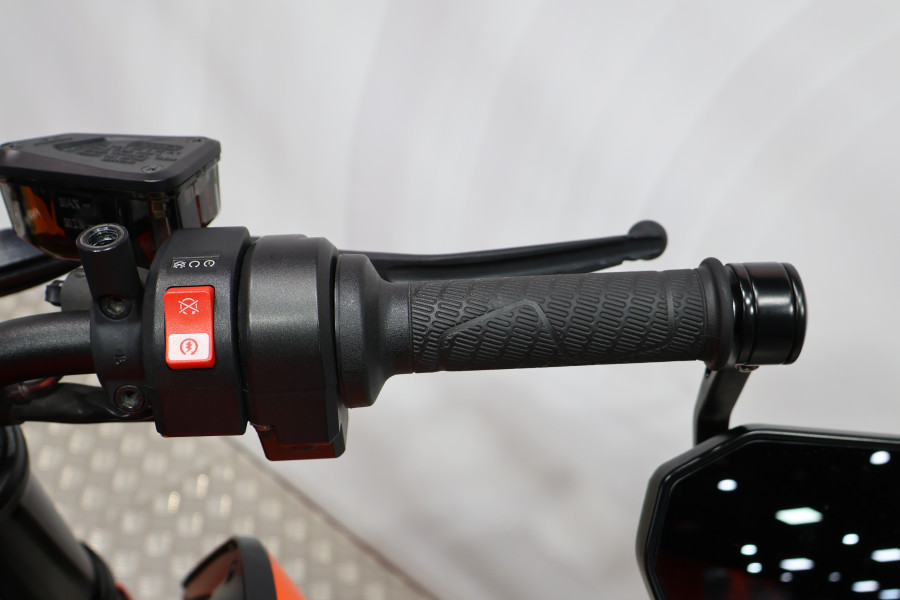 Imagen de Ktm 890 Duke L A2