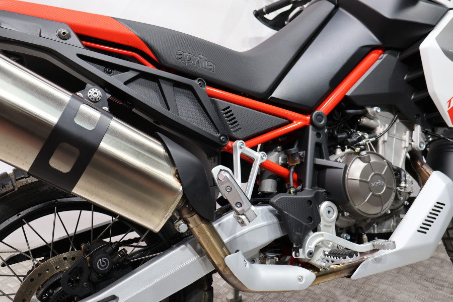 Imagen de Aprilia Tuareg 660