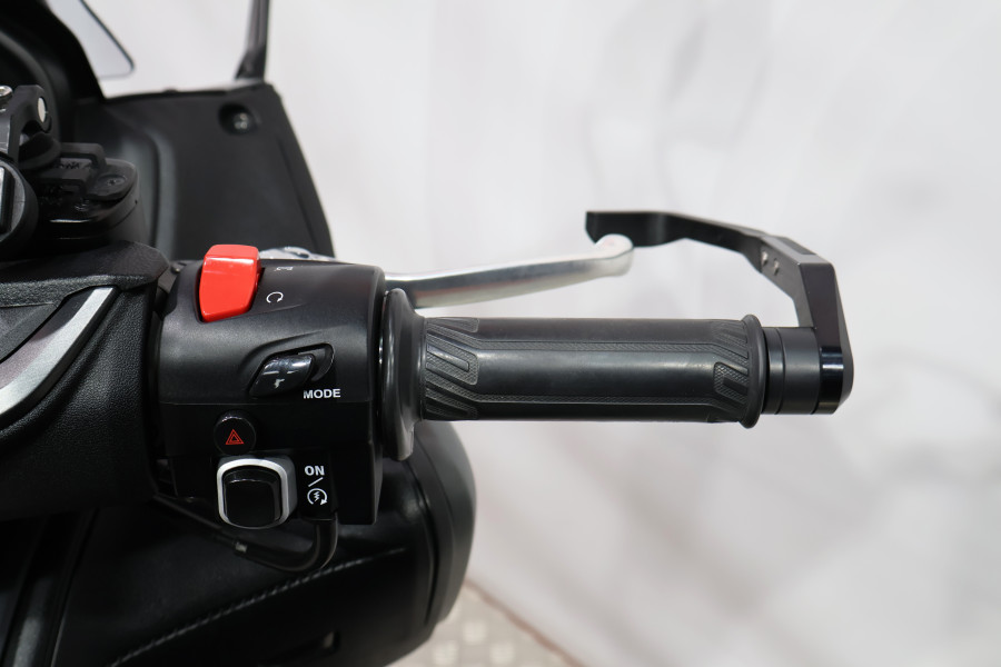 Imagen de Yamaha TMAX 560 TECH MAX