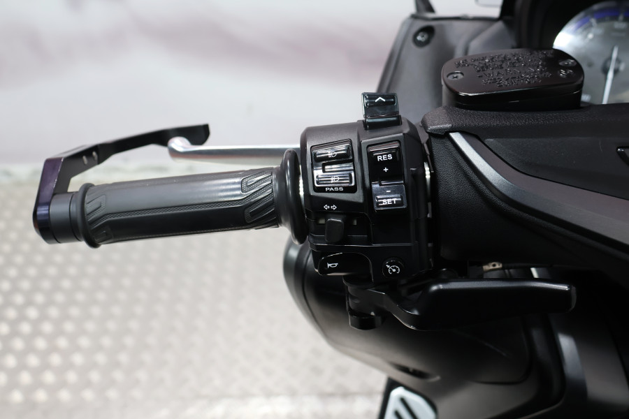 Imagen de Yamaha TMAX 560 TECH MAX