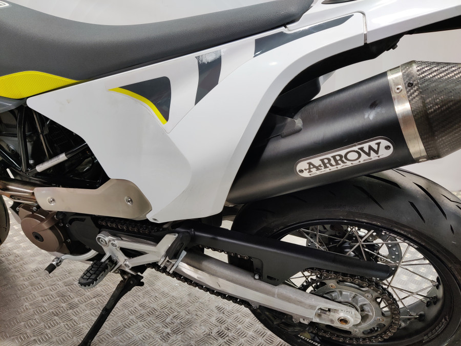 Imagen de Husqvarna 701 SUPERMOTO