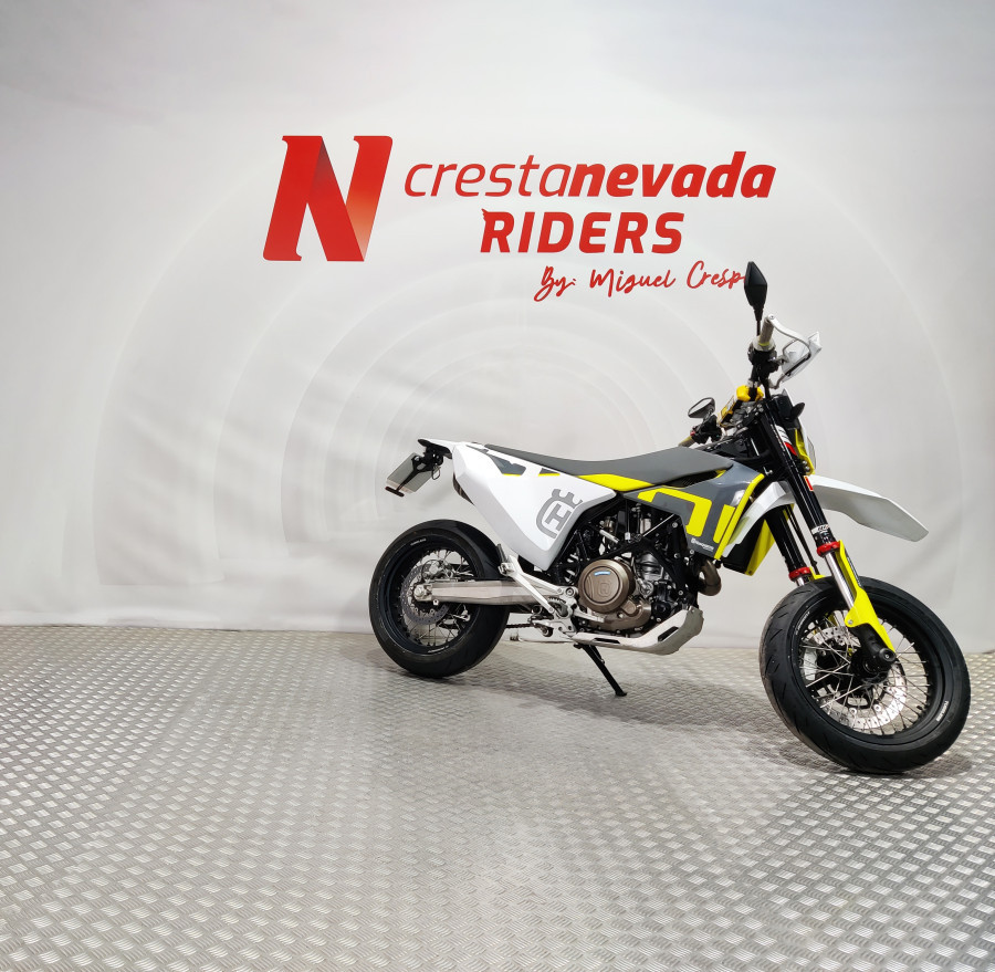 Imagen de Husqvarna 701 SUPERMOTO
