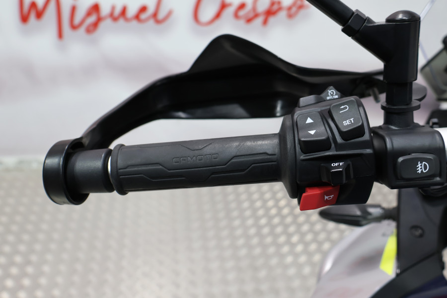 Imagen de CFMOTO 800 MT SPORT