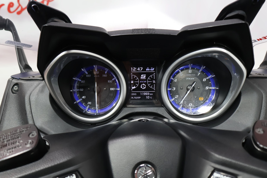 Imagen de Yamaha TMAX 530 DX